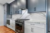 3946 Ravenswood Avenue - Photo 15