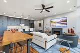 3946 Ravenswood Avenue - Photo 4