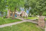 709 Lakeshore Drive - Photo 4