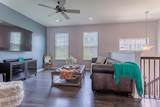 1609 Deer Pointe Drive - Photo 2