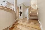 5400 Hyde Park Boulevard - Photo 2