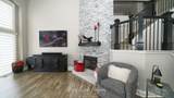 29 Lakebreeze Court - Photo 8