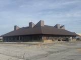 1601 52nd Avenue - Photo 1