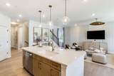 305 Avondale Lane - Photo 18