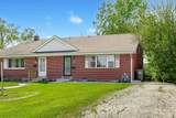 9448 Oak Avenue - Photo 2