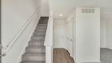 427 Lakeshore Court - Photo 2