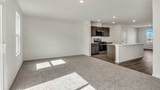 427 Lakeshore Court - Photo 11