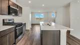 427 Lakeshore Court - Photo 13