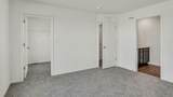 427 Lakeshore Court - Photo 17