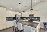 407 Bardeen Lane - Photo 10