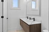 4816 Saint Lawrence Avenue - Photo 15