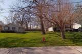 520 Sycamore Drive - Photo 2
