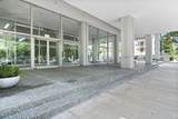 2400 Lakeview Avenue - Photo 2