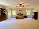 1137 Loyola Drive - Photo 21