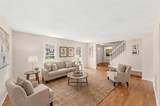 465 Ridgefield Drive - Photo 4