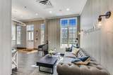 324 Touhy Avenue - Photo 4