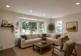 4727 Newcastle Avenue - Photo 2
