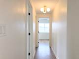4727 Newcastle Avenue - Photo 13