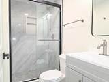 4727 Newcastle Avenue - Photo 25
