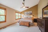 752 Easton Lane - Photo 16