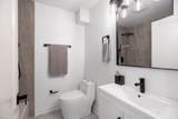1952 Bissell Street - Photo 32