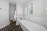 376 Woodlawn Avenue - Photo 18