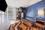 611 Wells Street - Photo 10