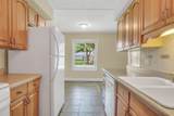 1407 Quaker Lane - Photo 8