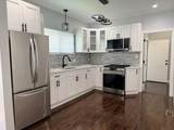 10010 Emerald Avenue - Photo 8