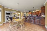 16022 Selfridge Circle - Photo 10
