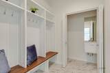 23084 Prairie Lane - Photo 18