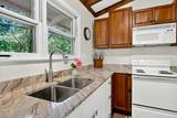 2 Hannah Avenue - Photo 16