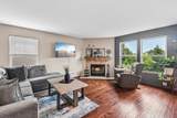1922 Hemlock Drive - Photo 2