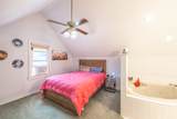 725 Augusta Avenue - Photo 26