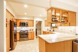 725 Augusta Avenue - Photo 7
