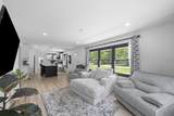 1010 Suzy Street - Photo 3