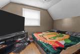 404 Burbank Street - Photo 15
