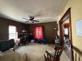 310 Park Avenue - Photo 4