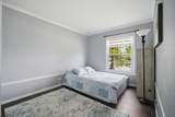 890 Yorkshire Drive - Photo 13