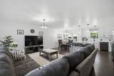 890 Yorkshire Drive - Photo 3