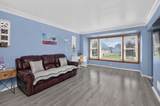 5328 Melvina Avenue - Photo 2