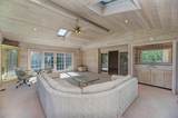 910 White Oak Street - Photo 21