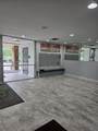 300 Park Avenue - Photo 8