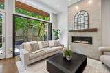 2901 Burling Street - Photo 18