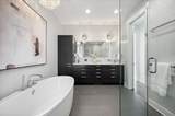2901 Burling Street - Photo 36