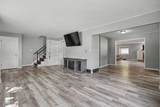 532 Meadowview Drive - Photo 4