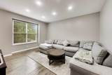 202 Willow Boulevard - Photo 4