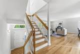 971 Essex Place - Photo 2