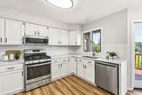 971 Essex Place - Photo 11