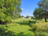 370 Lincoln Avenue - Photo 33